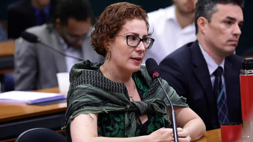 Primeira Turma do STF tem maioria para confirmar cassação de Zambelli