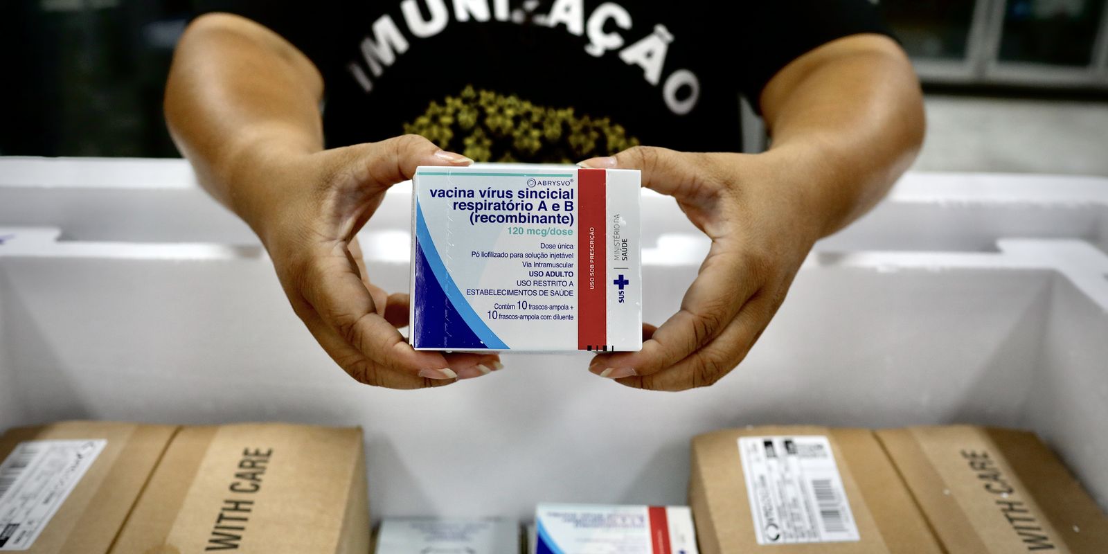SP inicia vacinação grávidas contra vírus sincicial respiratório