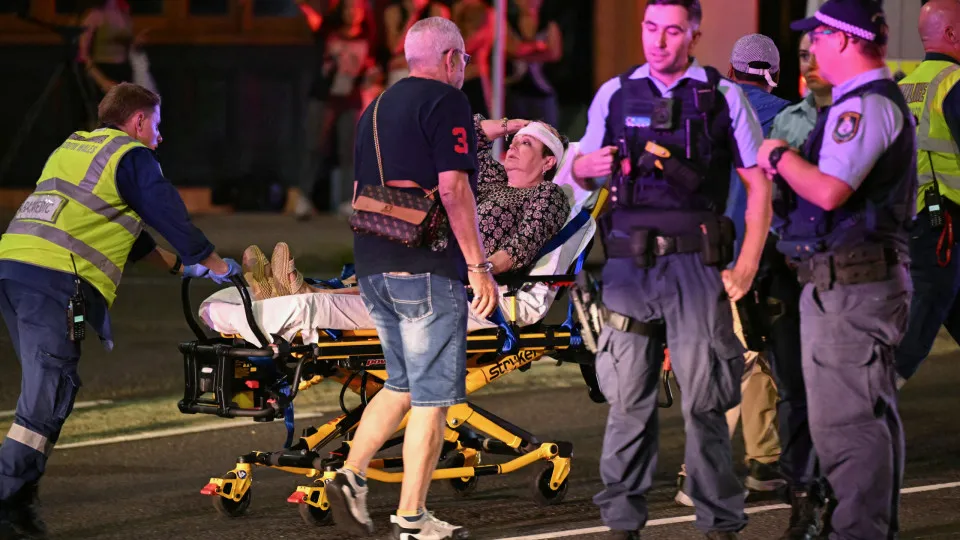 Vi gente com cabeça explodida, diz à Folha brasileiro que testemunhou atentado em Sydney