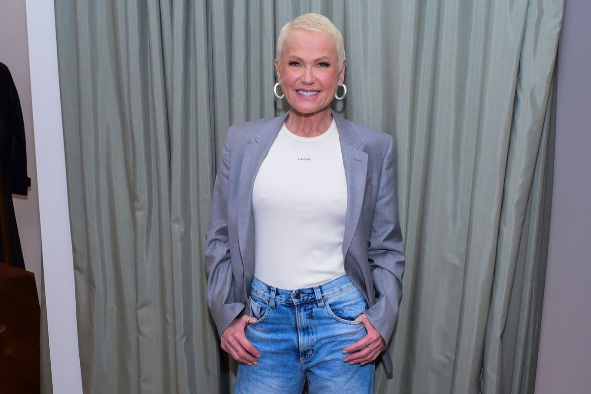 Xuxa Meneghel recebe alta após cirurgia