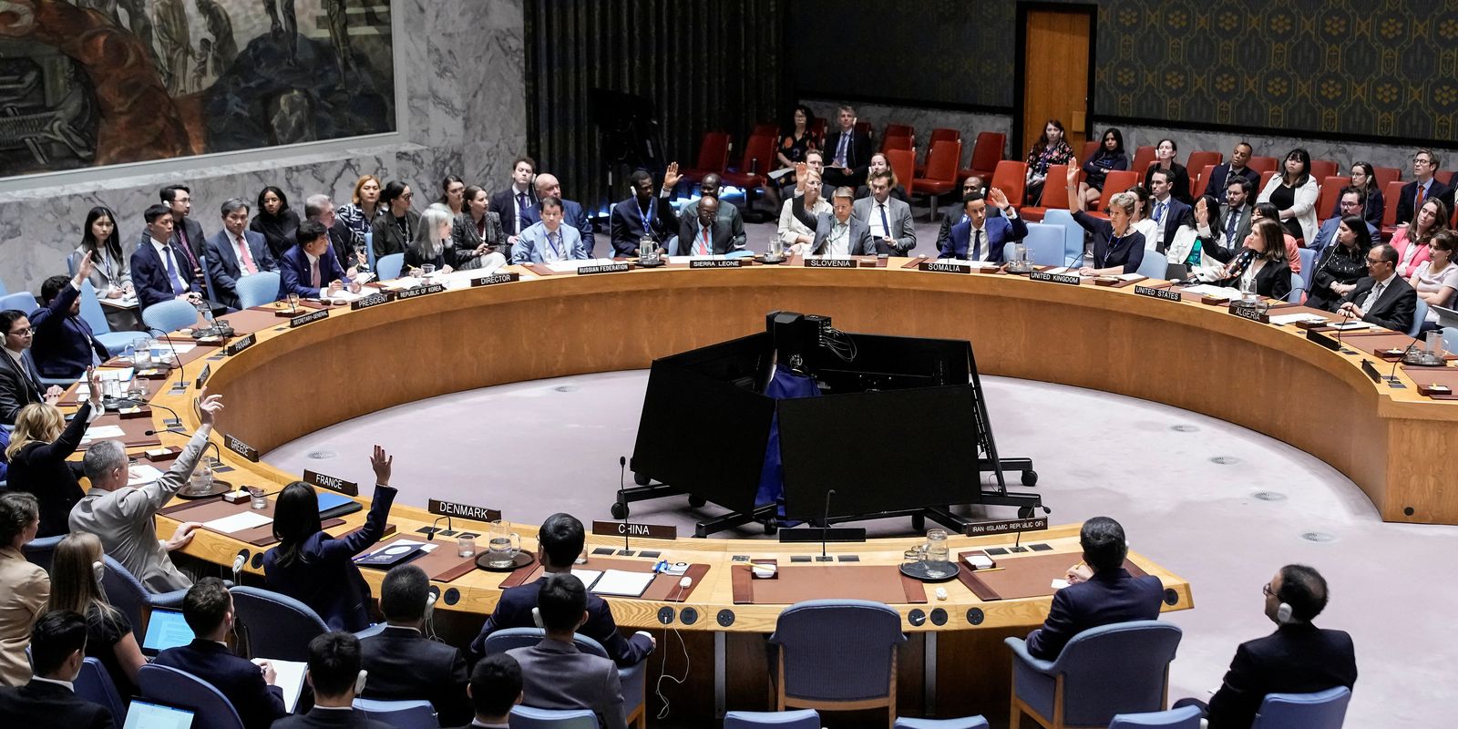 África do Sul solicita que Conselho da ONU se reúna com urgência