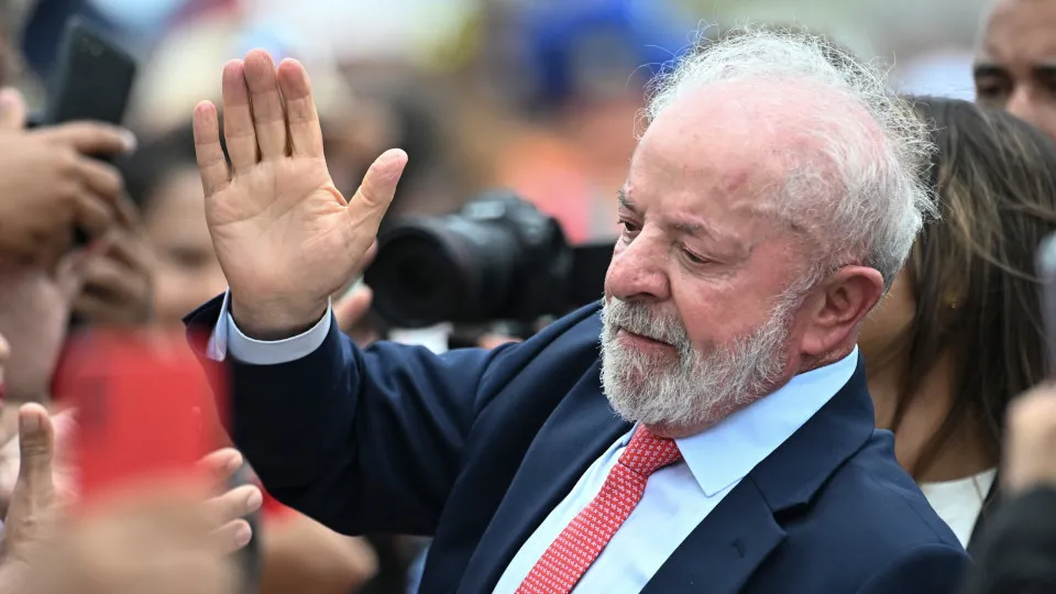 Lula intervém para destravar palanques e evitar perda de votos em estados estratégicos