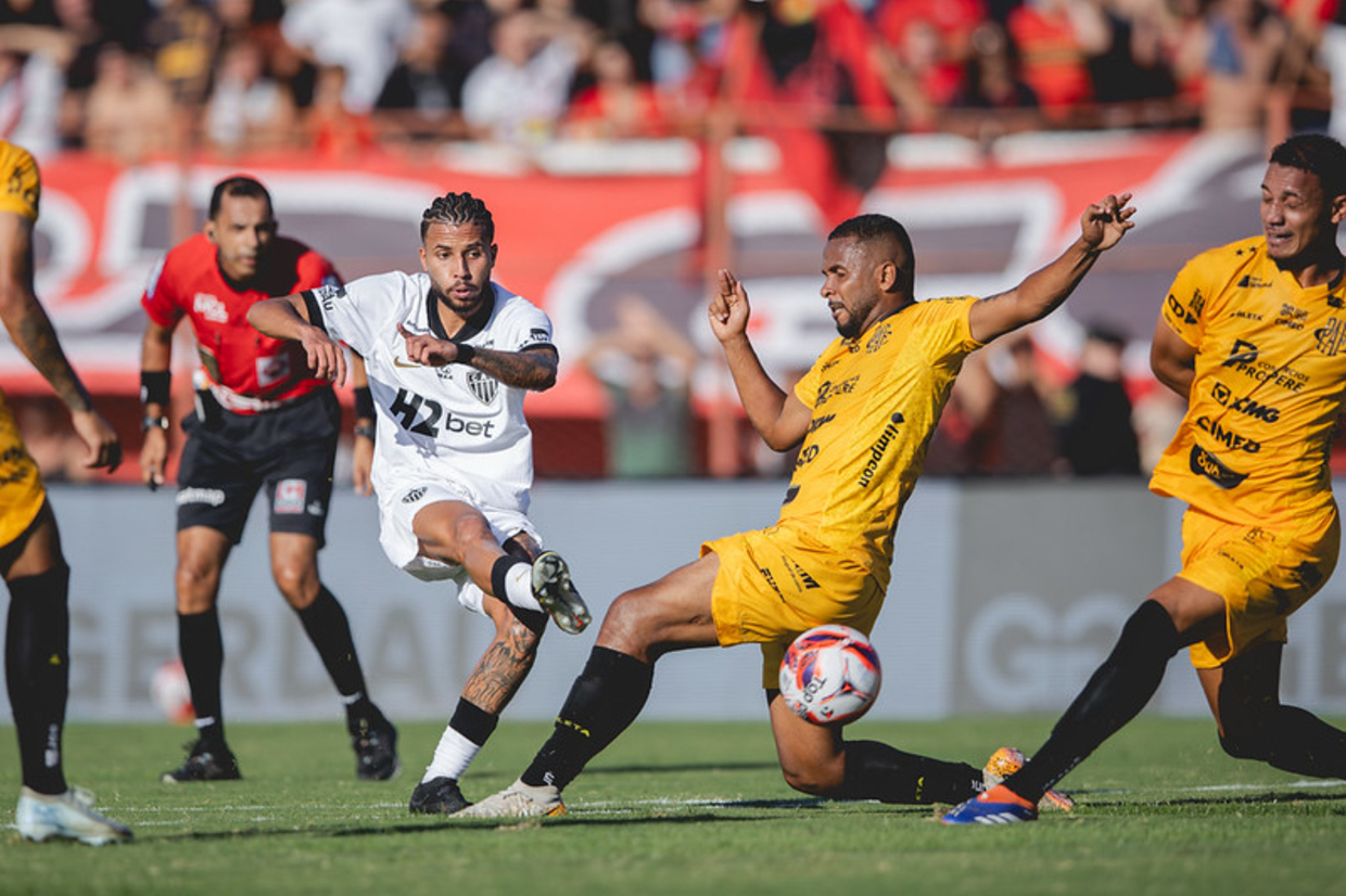 Buscando recuperação no Mineiro, Atlético vence Pouso Alegre de virada