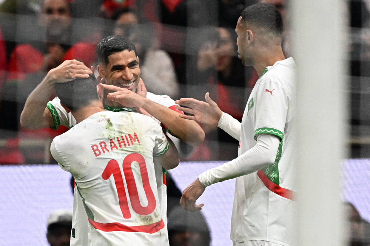 Com um gol em cada tempo, Marrocos bate Camarões e avança na CAN