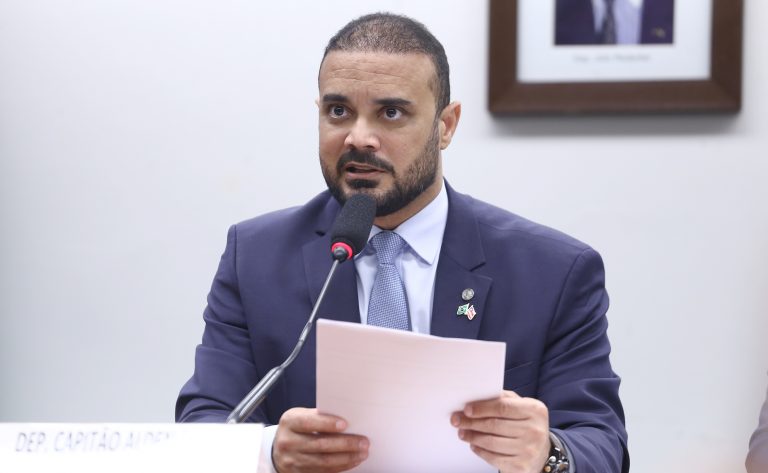 Comissão aprova incentivos para contratação de segurança privada em bares e casas noturnas – Notícias