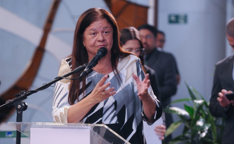 Comissão aprova projeto que obriga SUS a elaborar protocolo para tratamento de sintomas do climatério – Notícias