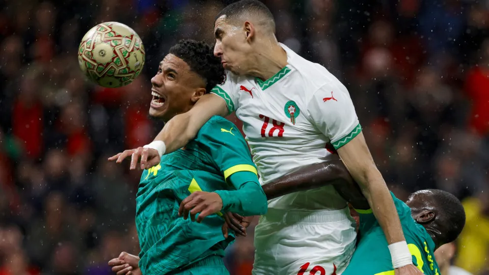 Copa Africana: Marrocos suspeita de envenenar 3 jogadores de Senegal