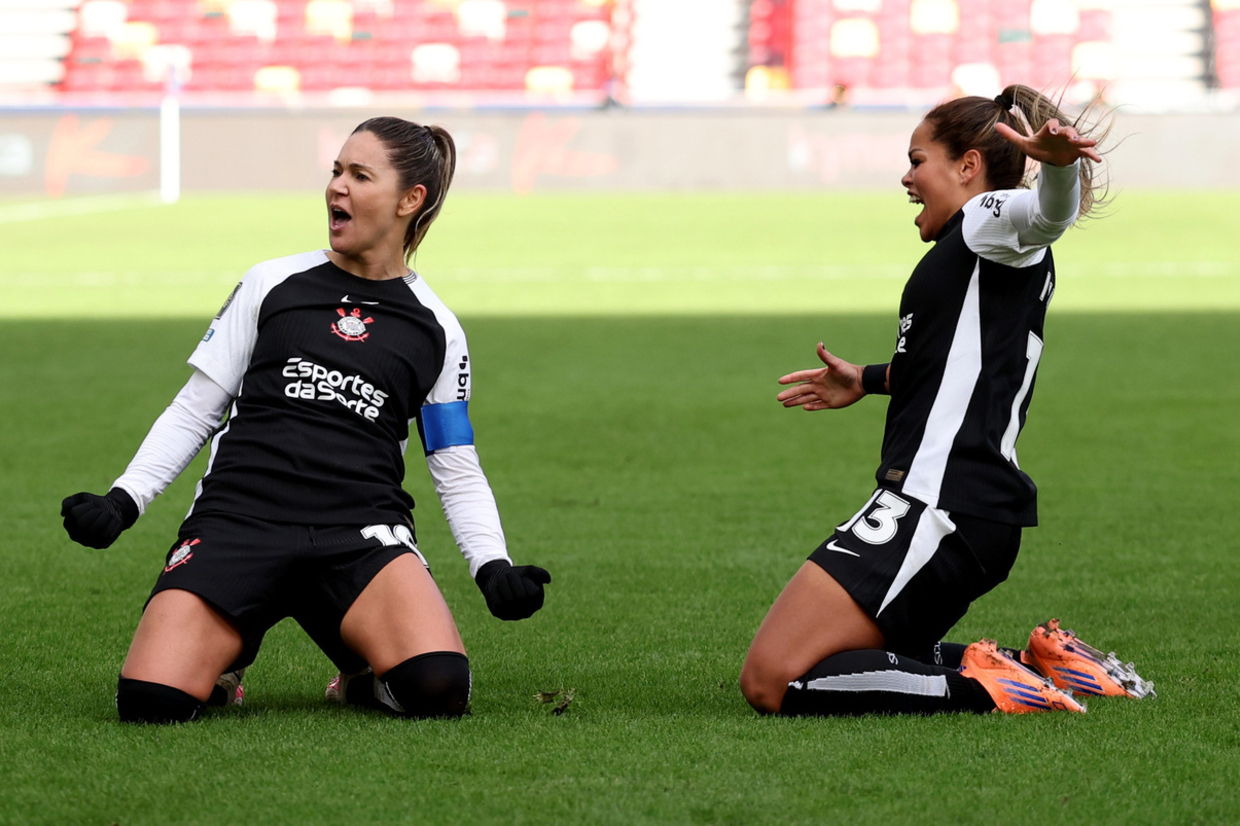 Corinthians segura a pressão do Gotham e vai para a final do Mundial Feminino