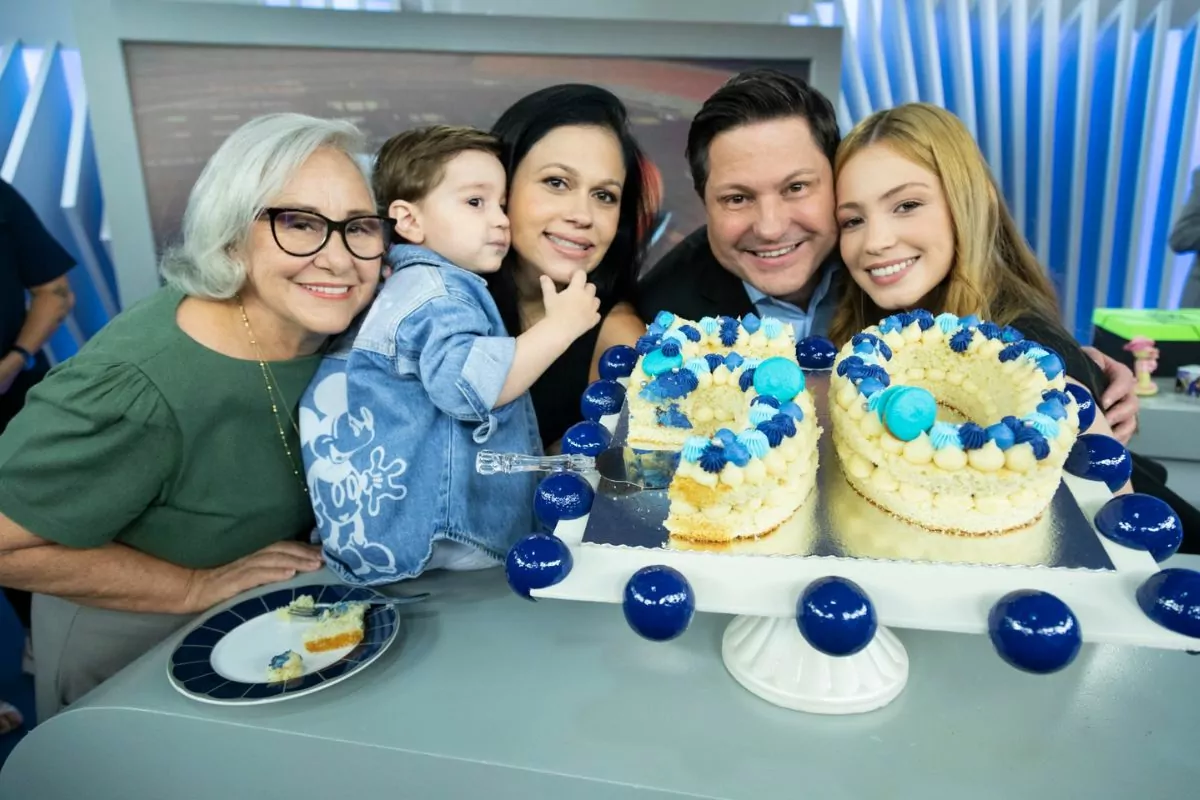 Eleandro Passaia completa 50 anos e ganha visita surpresa