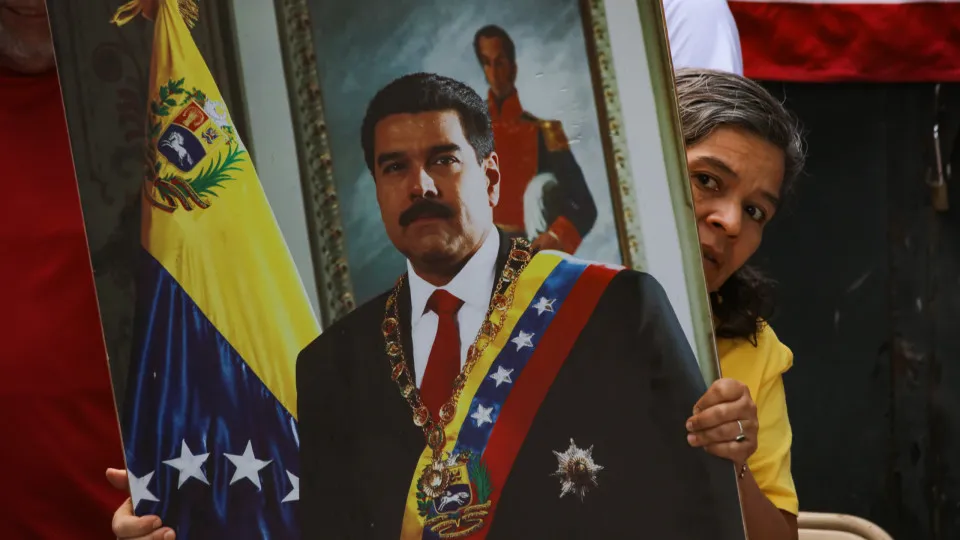 Equipe de segurança de Maduro foi morta a sangue frio, diz ministro