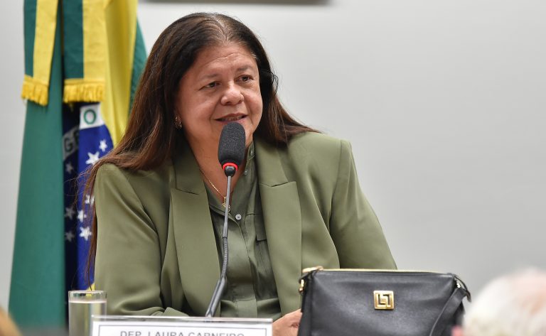 Proposta exige formação e registro para professores de educação física – Notícias