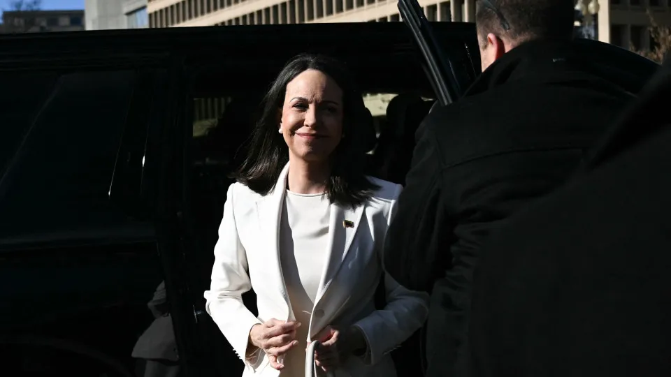 Trump recebe líder da oposição venezuelana María Corina em Washington