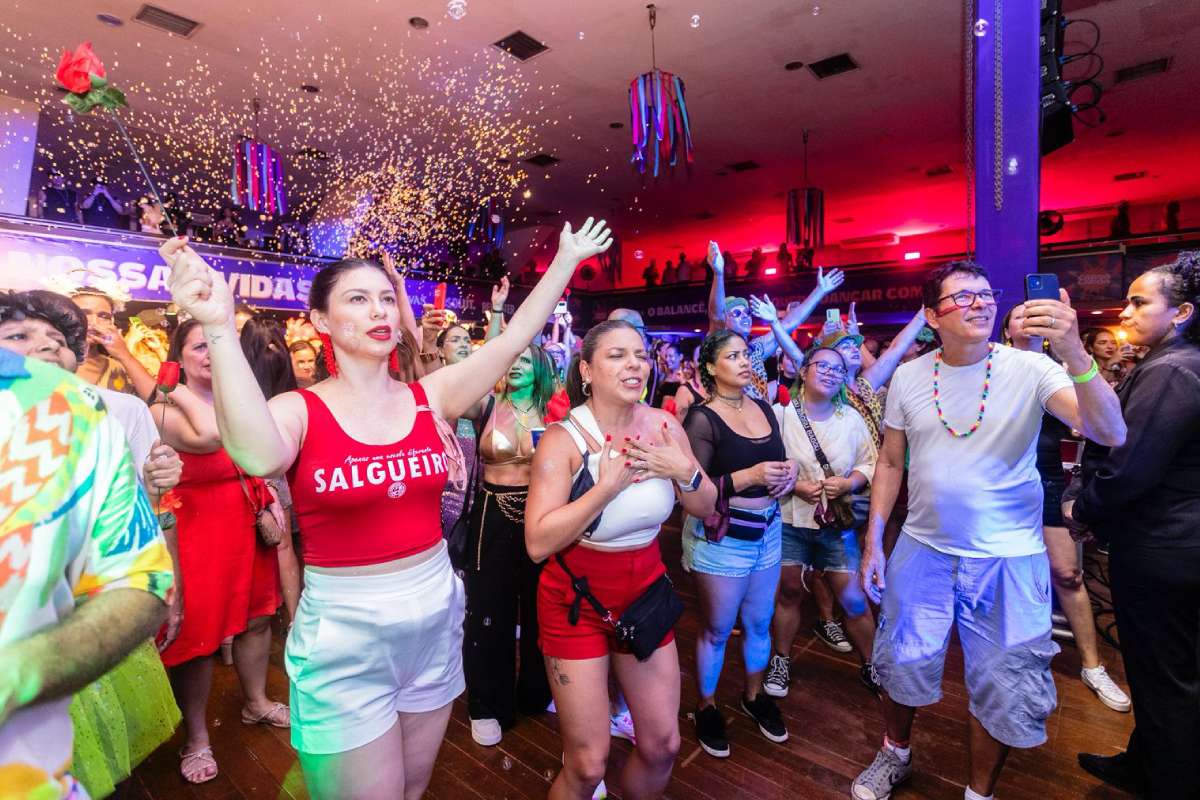 Carnaval do Rio de Janeiro resgata bailes em clube