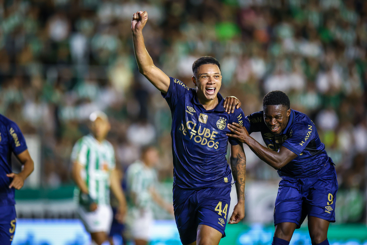 Grêmio supera o Juventude nos pênaltis e avança à decisão do Gauchão