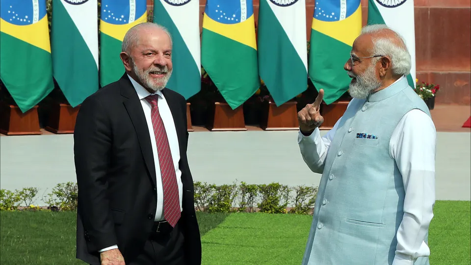 Lula diz que deseja que Brasil receba ‘tratamento igualitário’ de Trump