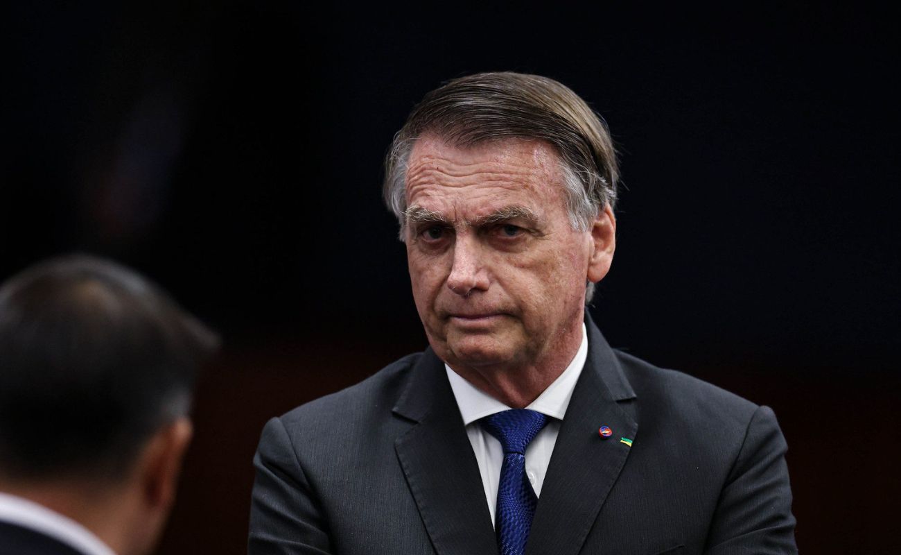PF Aponta Risco de Morte Súbita em Laudo Médico de Bolsonaro na Prisão