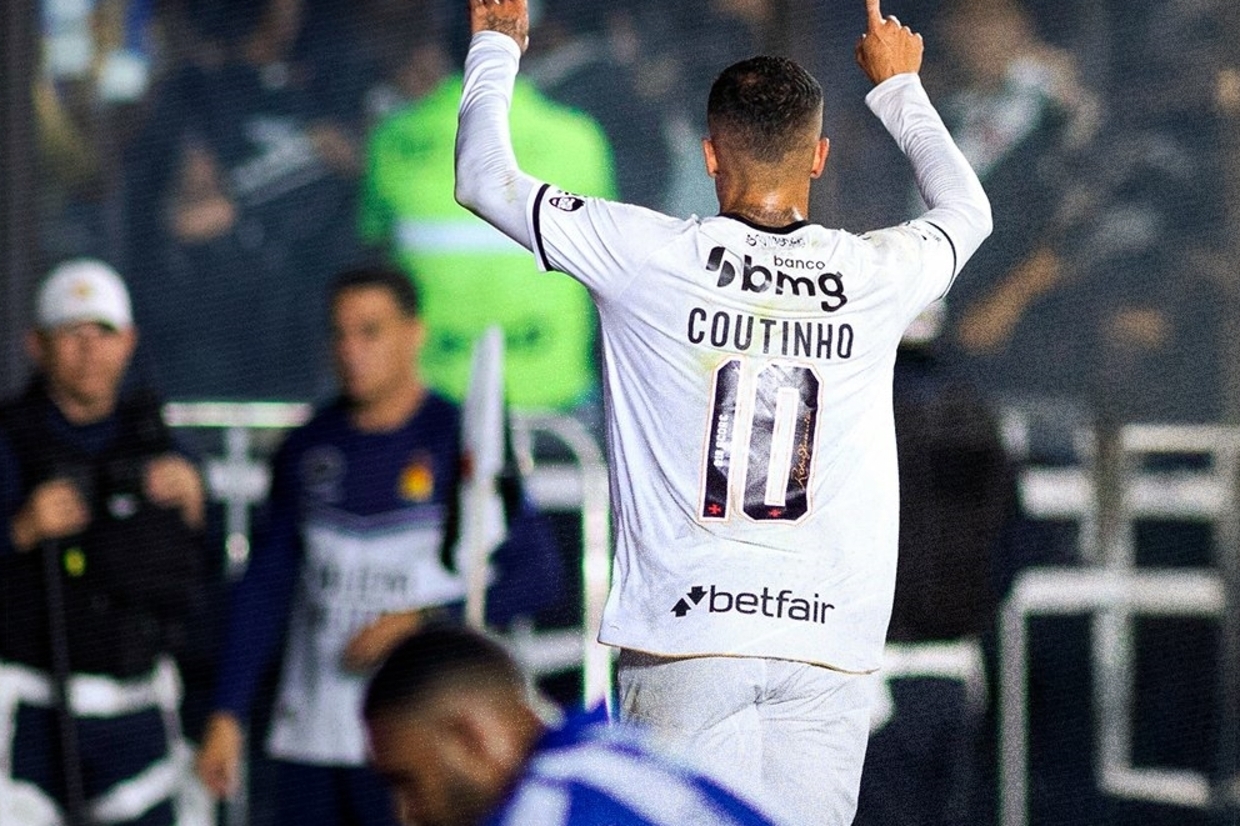 Philippe Coutinho comunica o Vasco que quer rescindir seu contrato