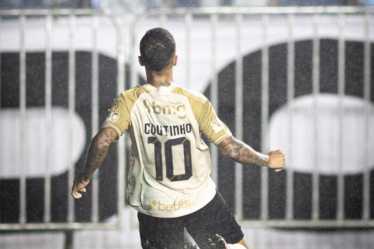 Philippe Coutinho confirma rescisão e se despede do Vasco