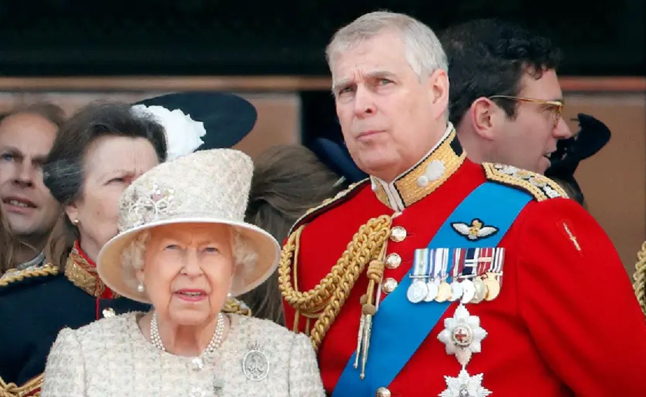 Prisão de Andrew cria marca na família real britânica