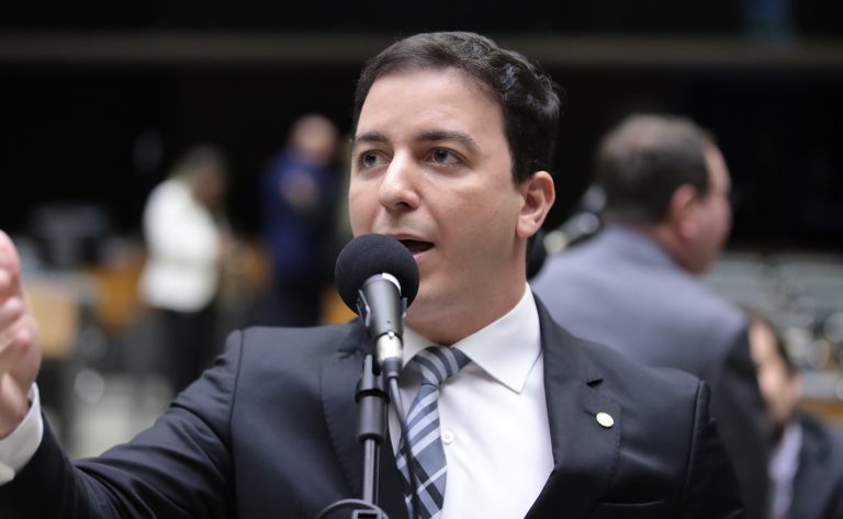 Projeto obriga preso a pagar por uso e manutenção de tornozeleira eletrônica – Notícias