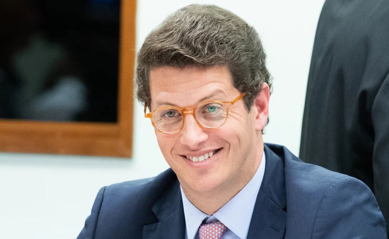 Ricardo Salles tem sido visto em reuniões com PP