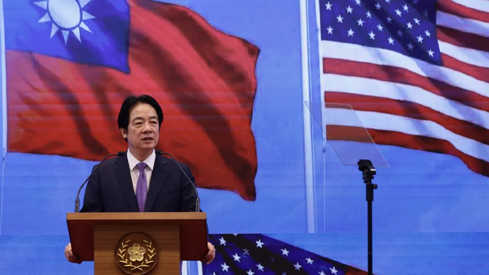 Taiwan diz que laços com EUA são “sólidos como rocha” após chamada Trump-Xi