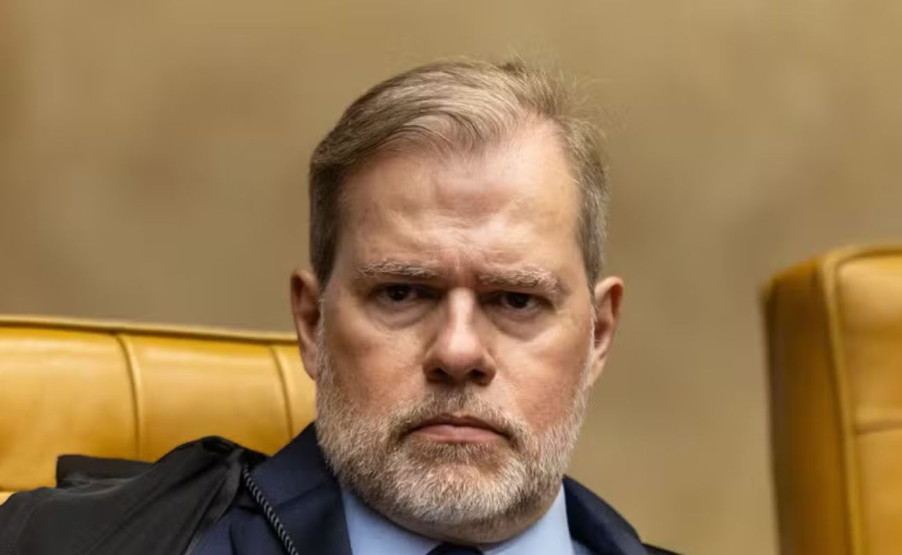 Toffoli sem condições para continuar no STF