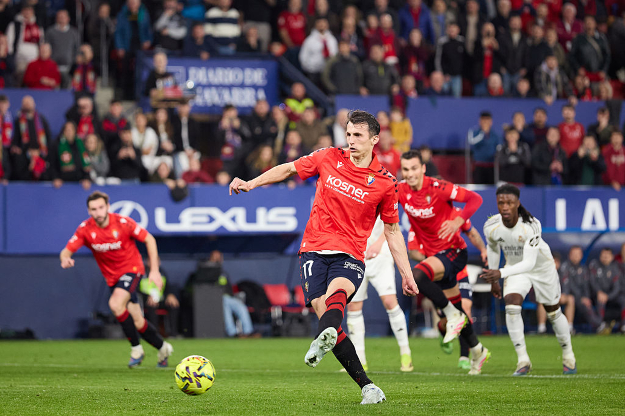 Vini Jr. marca, mas Osasuna volta a vencer o Real Madrid depois de 16 anos