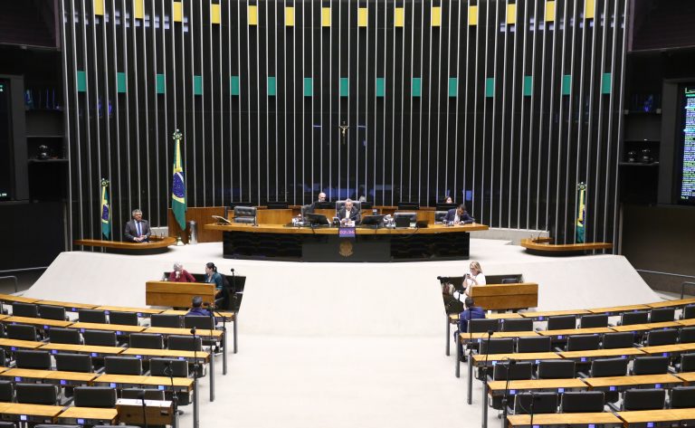 Câmara aprova regime de urgência para dois projetos de lei – Notícias