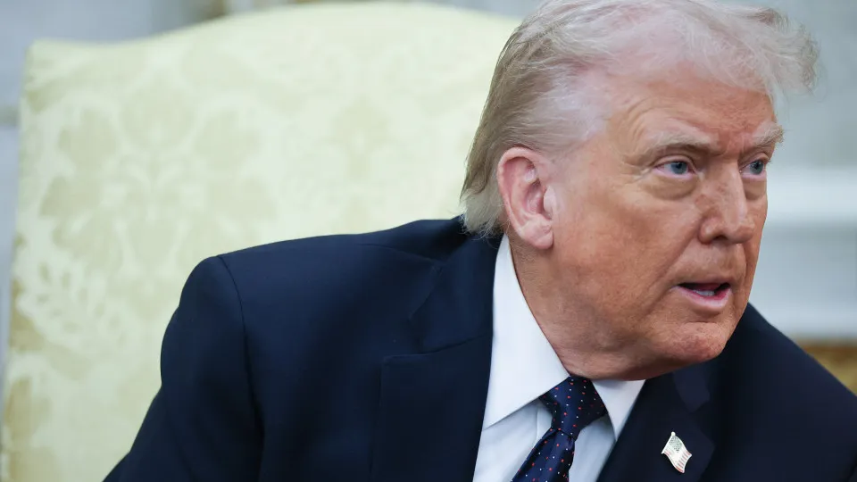 Trump diz acreditar que ‘terá a honra’ de tomar Cuba
