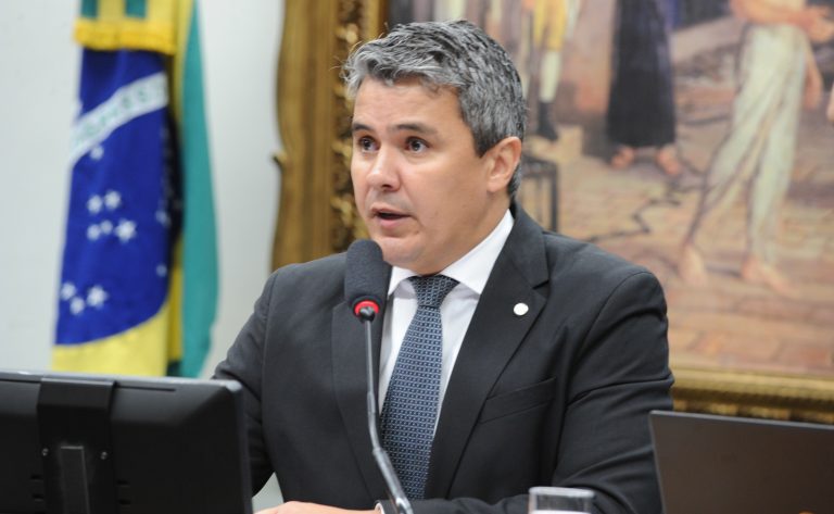 Comissão aprova prioridade na emissão de documentos para vítimas de violência doméstica – Notícias