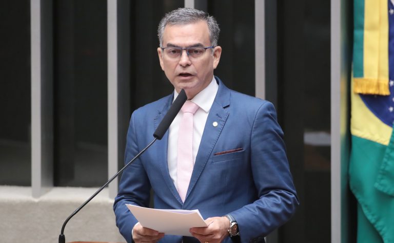 Comissão aprova suspensão de edital para eleição do Conselho Nacional de Políticas sobre Drogas – Notícias