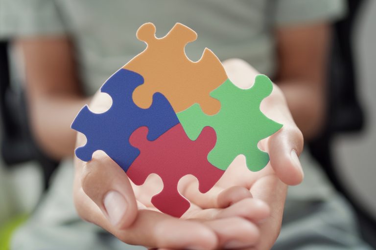 Comissão especial debate equipes multidisciplinares e terapias integradas para pessoas com autismo – Notícias