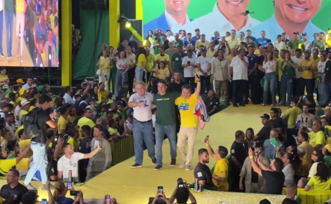 Flávio  emociona multidão na Paraíba com discurso de esperança e reforça