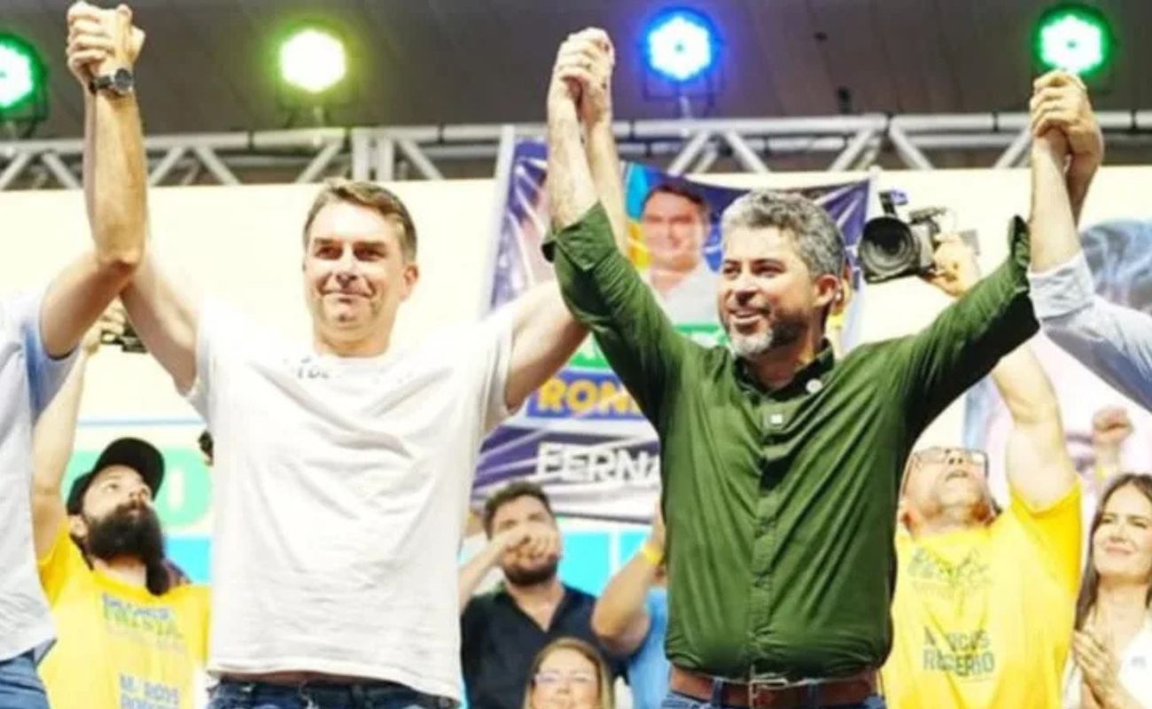 Flávio participa do lançamento de pré-candidatura  de Marcos Rogério no Paraná