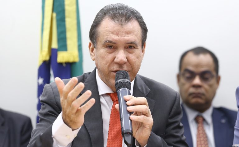Redução de jornada e regras para aplicativos devem ser prioridades neste ano, diz ministro do Trabalho – Notícias