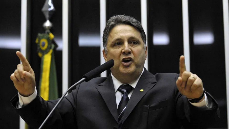 STF anula condenação Anthony Garotinho pela Justiça Eleitoral