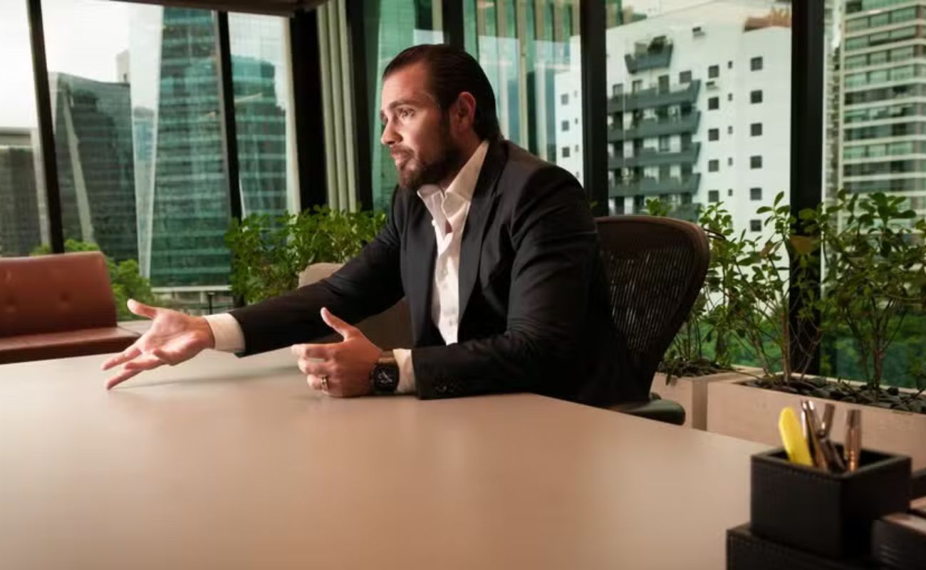Servidor do BC e irmão de Vorcaro movimentam R$ 7,7 milhões em imóveis