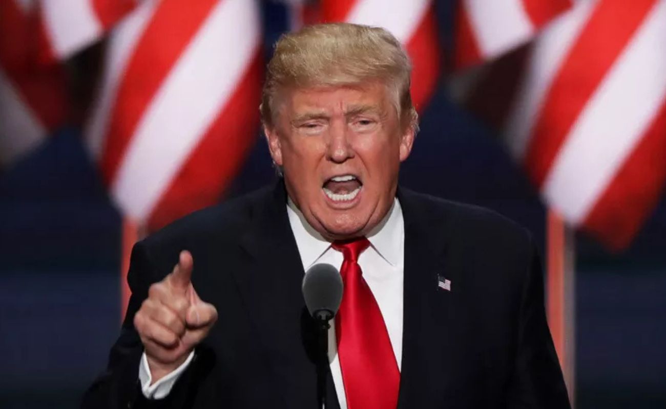 Trump acusa Tucker Carlson de ser agente estrangeiro do Irã
