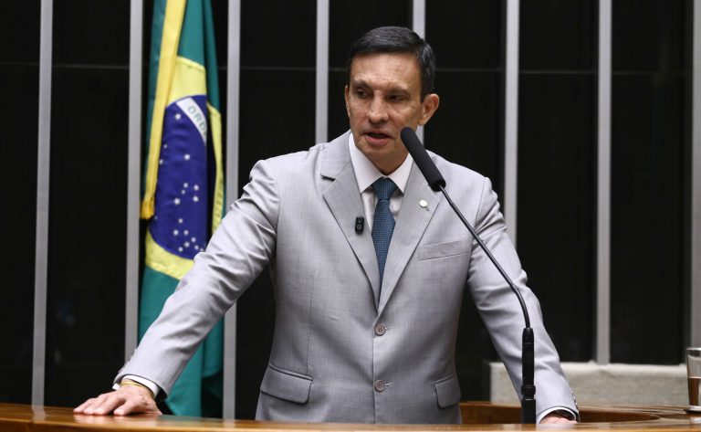 Comissão aprova projeto que prevê prescrição em processos parados por inércia do interessado – Notícias