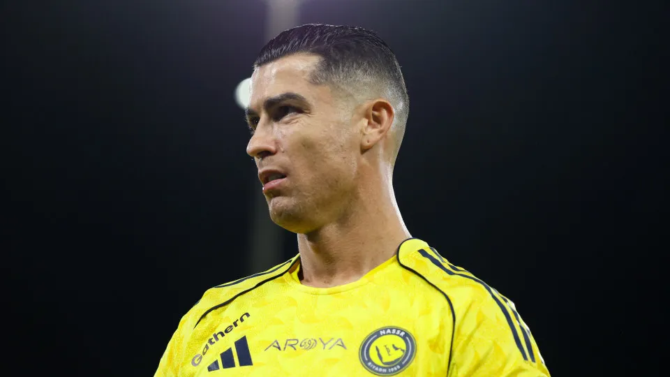 ‘Fim se aproximando’: a 30 gols do milésimo, CR7 fala em adeus à carreira