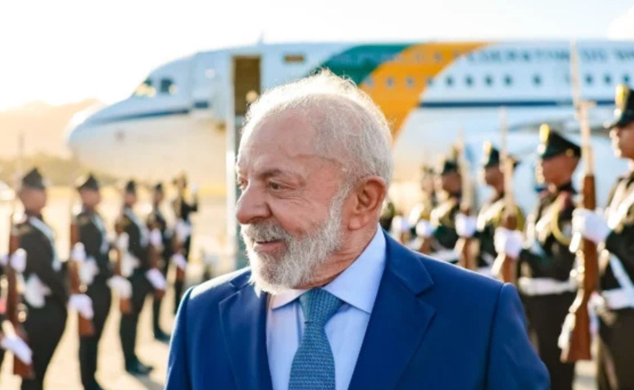 Lula leva comitiva recorde de 15 ministros para agenda na Europa