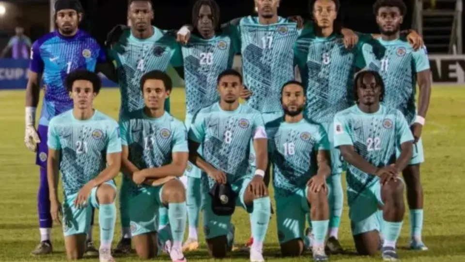 Seleção ‘menos popular’ da Fifa busca técnico e faz anúncio no Facebook