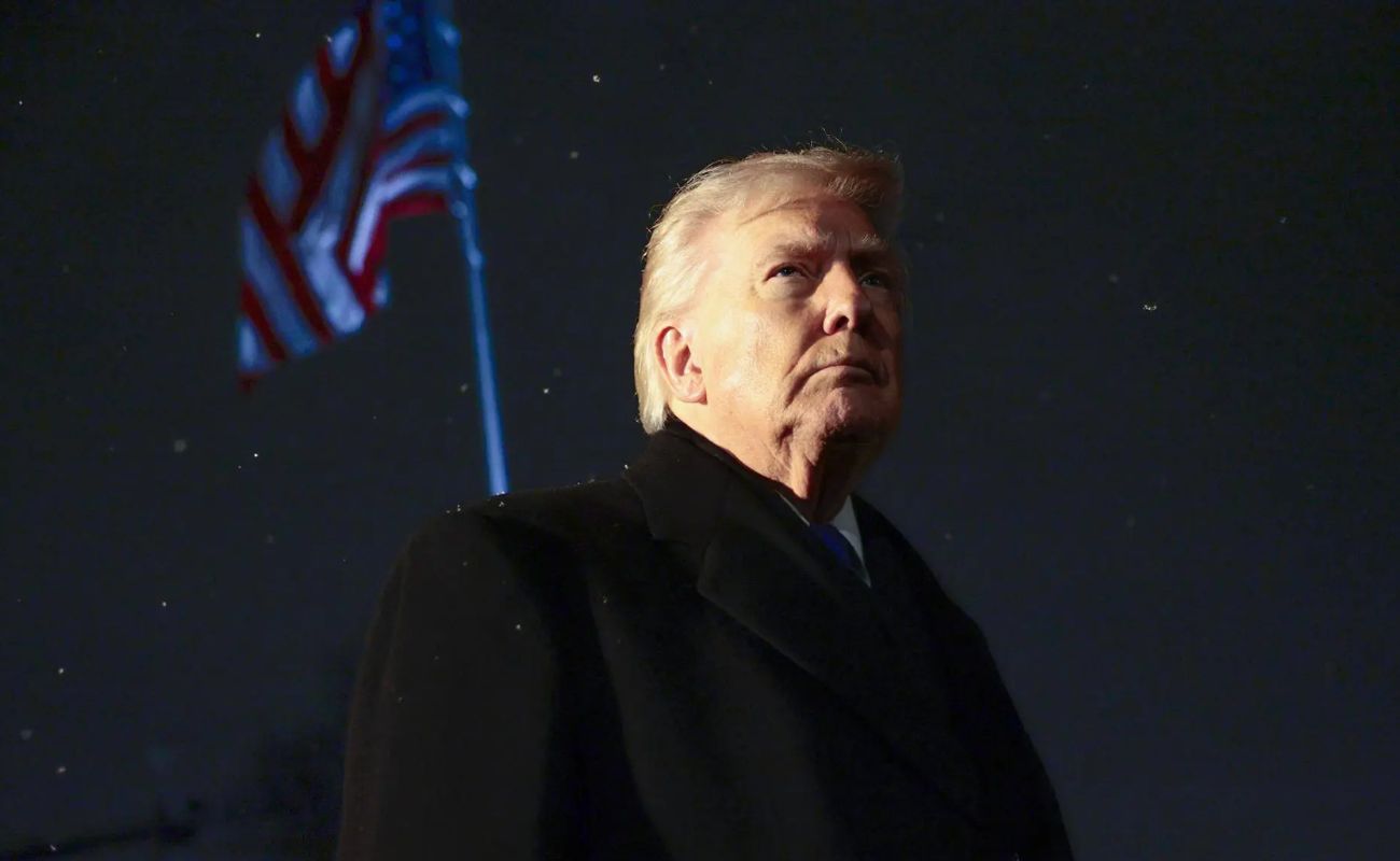 Trump critica Papa Leão XIV e publica imagem gerada por IA que o retrata como Jesus