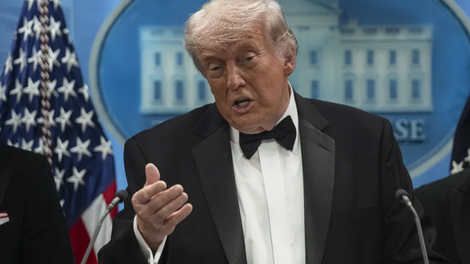Trump diz que motivo dos disparos não está claro e que atirador é ‘lobo solitário’