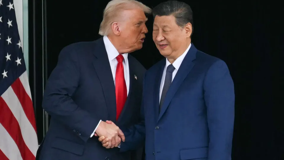 China confirma visita de Trump de 13 a 15 de maio: “A convite de Xi”