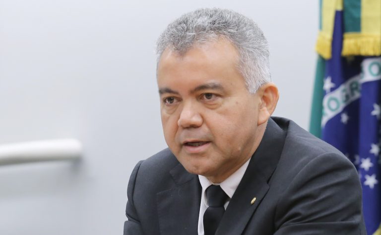 Comissão aprova exame de habilitação obrigatório para futuros médicos veterinários – Notícias