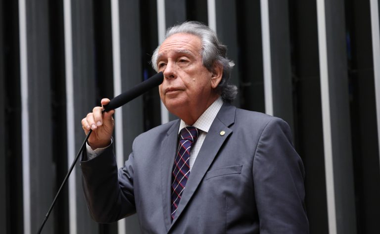 Comissão aprova novas regras para o exercício da profissão de radiologia – Notícias