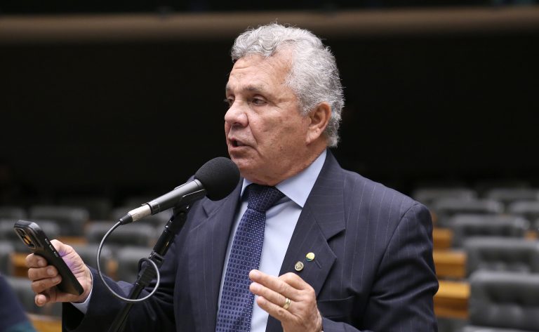 Comissão aprova possibilidade de controle de acesso em áreas residenciais – Notícias