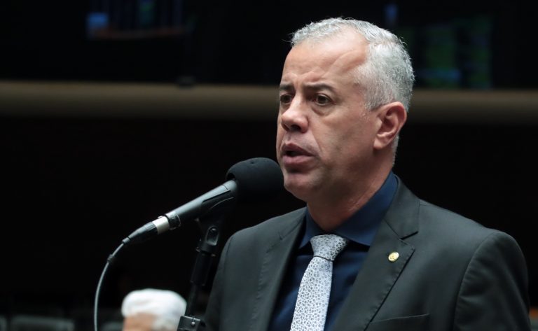 Comissão aprova projeto que destina metade do salário do preso para a vítima – Notícias